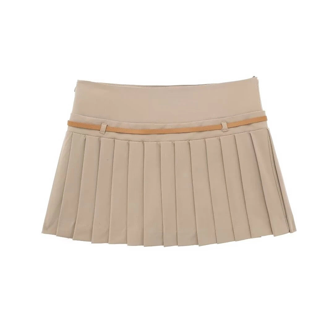 Ruka-Inspired Beige Pleated Belted Skirt – BabyMonster Edition