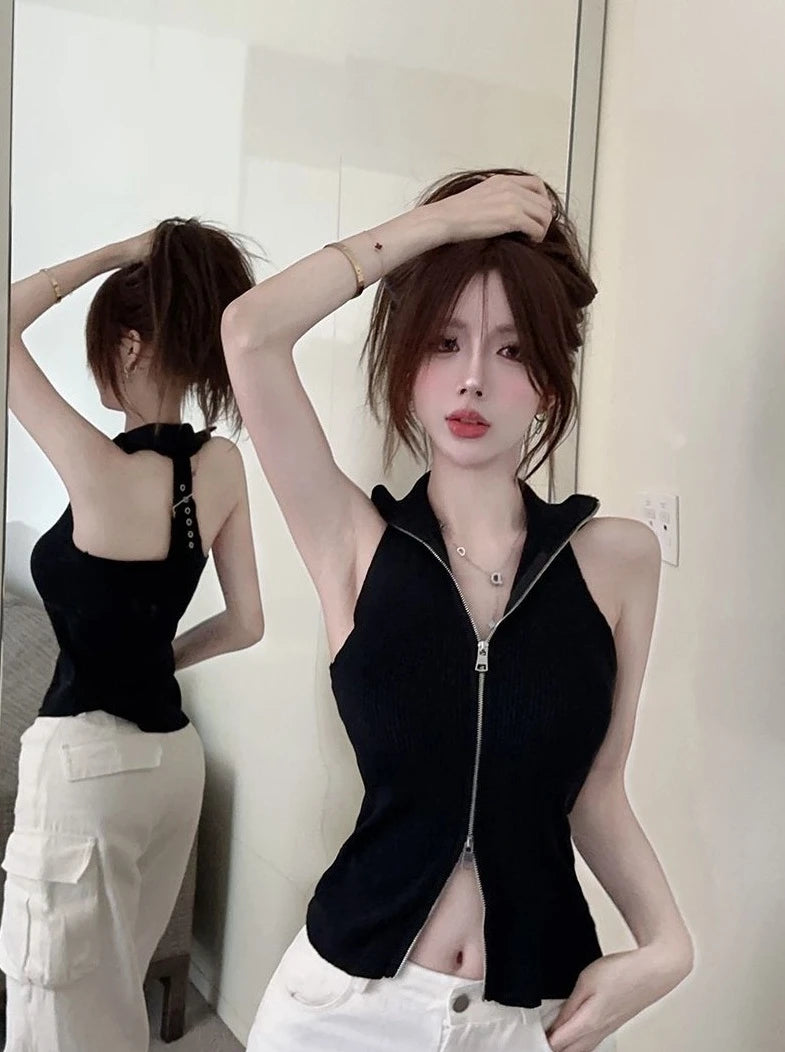 Asa-Inspired Black Turtleneck Sleeves Top – BabyMonster Edition