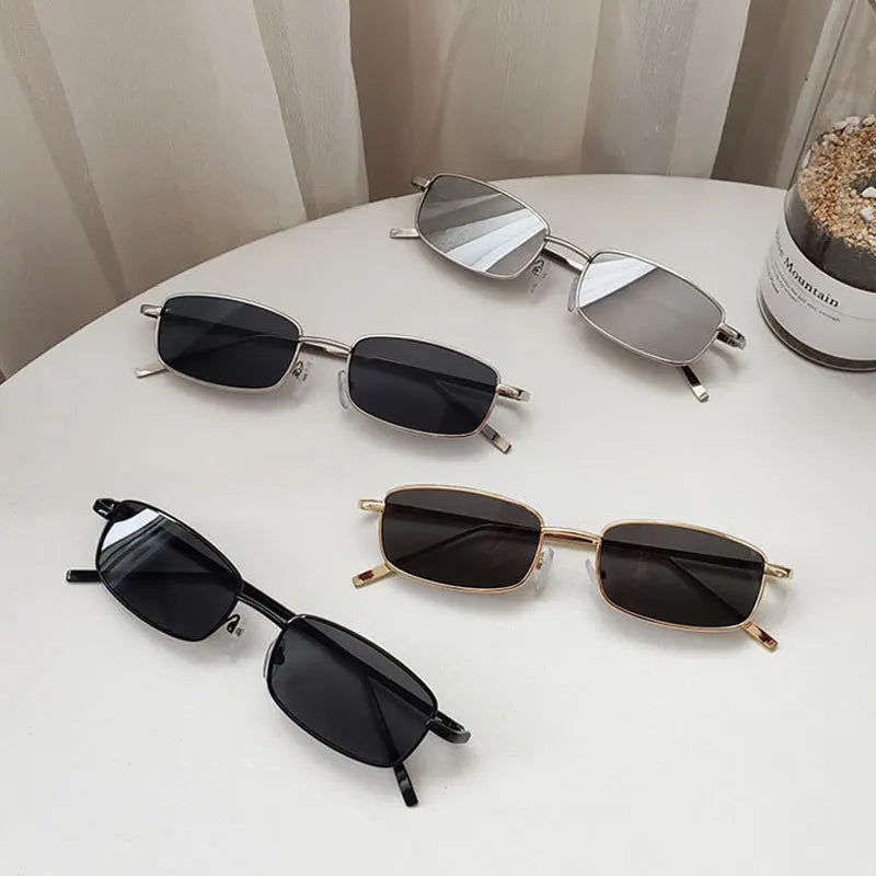 Hyunjin-Inspired Red Rectangle Frame Sunglasses – Stray Kids Edition