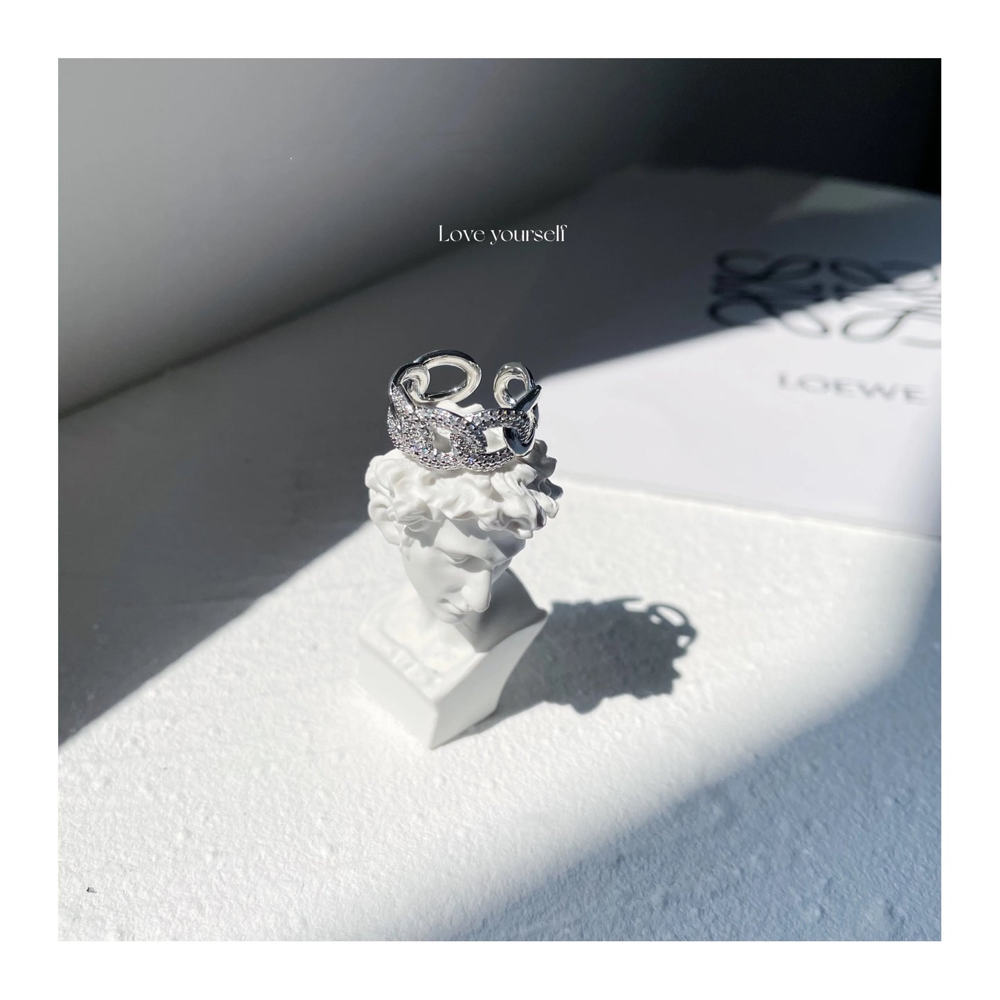 Jungkook-Inspired Silver Wired Ring – BTS Edition