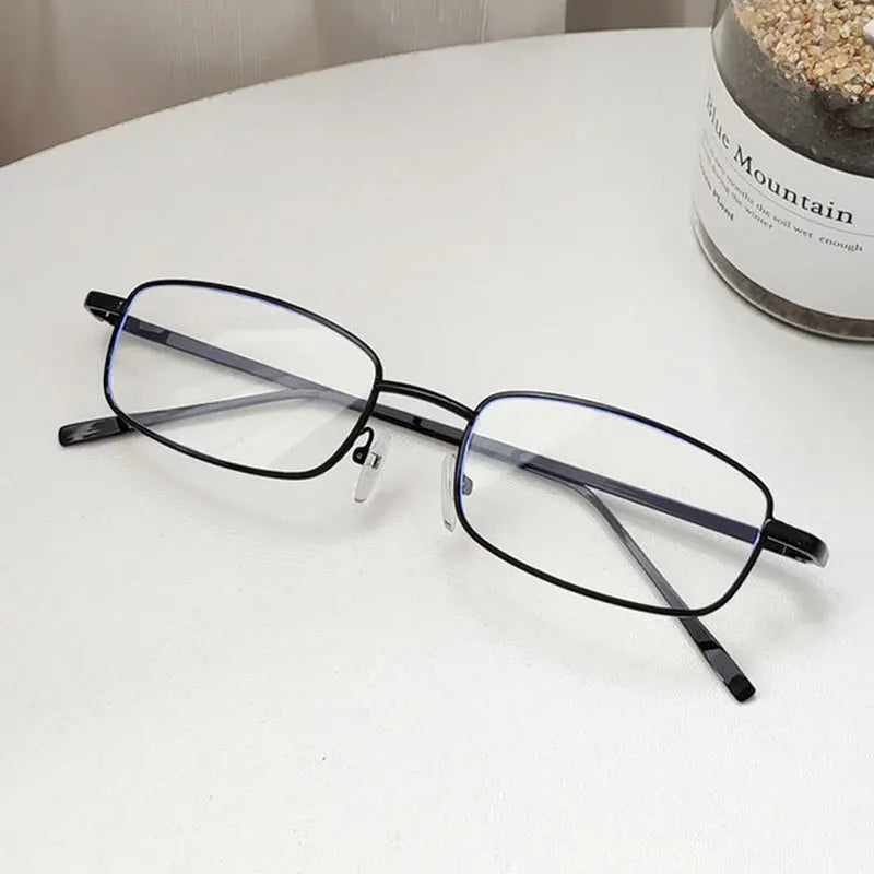 Hyunjin-Inspired Red Rectangle Frame Sunglasses – Stray Kids Edition
