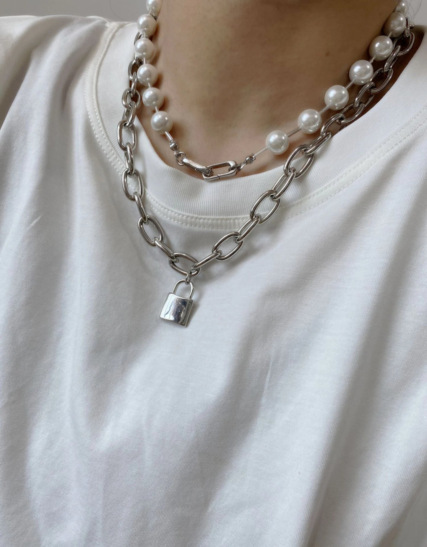 Jimin-Inspired Silver Chain and Pearl Padlock Necklace – BTS Edition