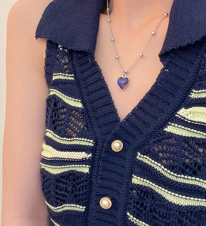 Taehyung-Inspired Blue Color-Changing Heart Necklace – BTS Edition