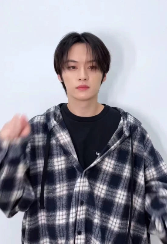 Lee Know-Inspired Black and White Plaid Hooded Shirt – Stray Kids Edition