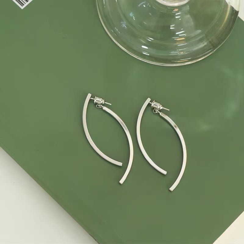 Jimin-Inspired Silver Curved Stick Earrings – BTS Edition