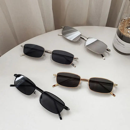 Hyunjin-Inspired Red Rectangle Frame Sunglasses – Stray Kids Edition